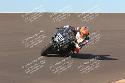 media/Sep-11-2022-SoCal Trackdays (Sun) [[81b7e951af]]/Bowl (820am)/